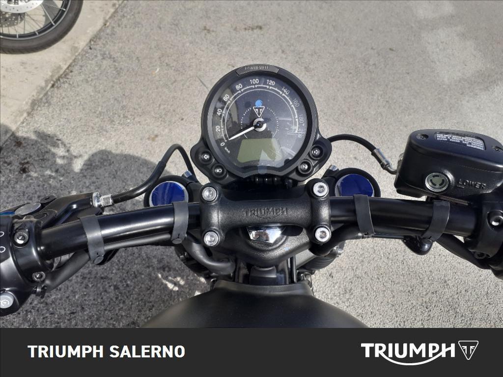 TRIUMPH Bonneville 1200 Bobber 