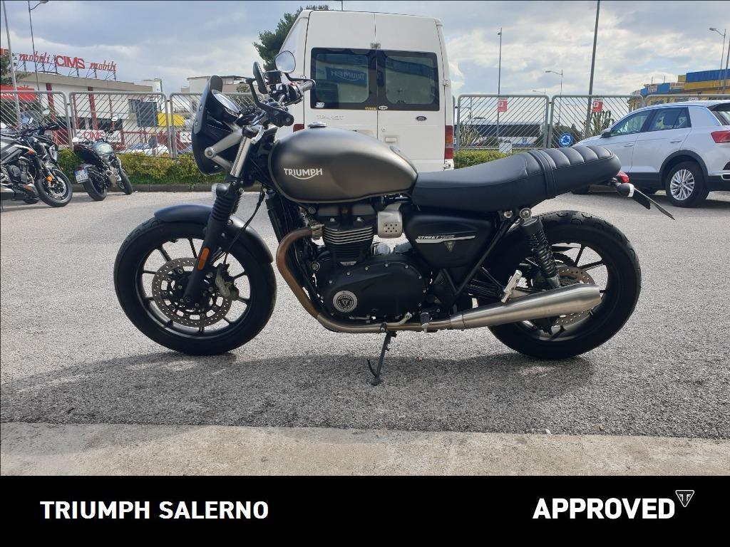 TRIUMPH Street Twin 900 