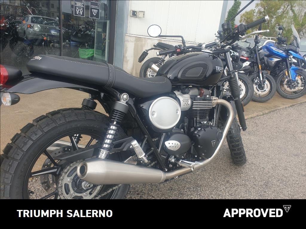 TRIUMPH Street Twin 900 