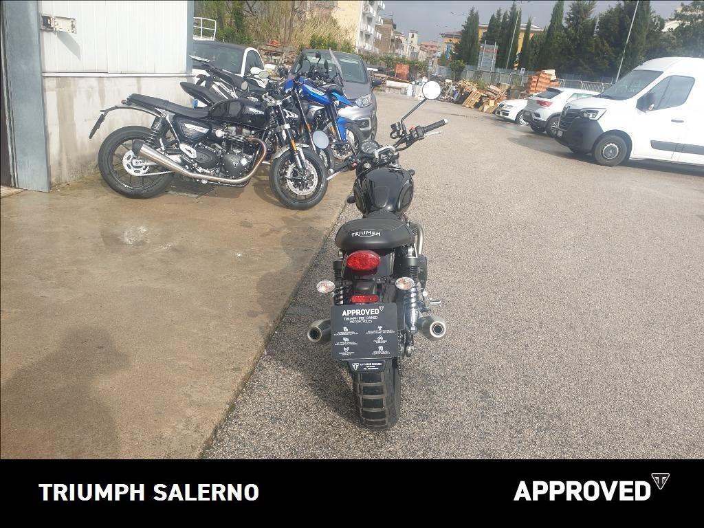 TRIUMPH Street Twin 900 