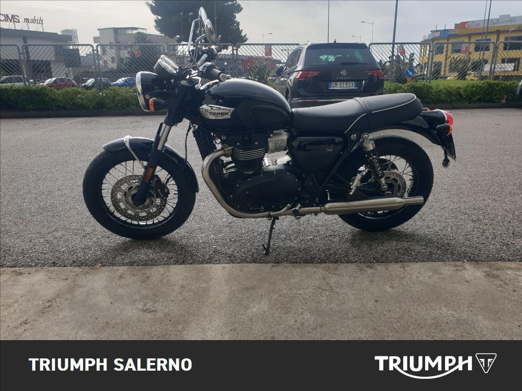 TRIUMPH Bonneville 900 T100 