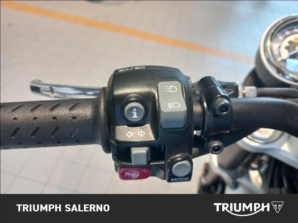 TRIUMPH Speed Twin 1200 Stealth Edition Abs