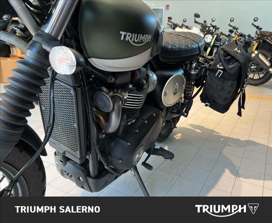 TRIUMPH Street Scrambler 900 