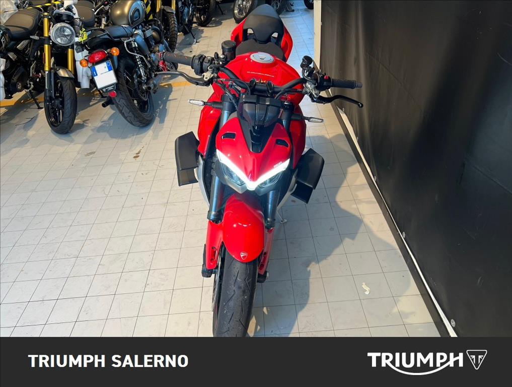 DUCATI Streetfighter V4 1100 