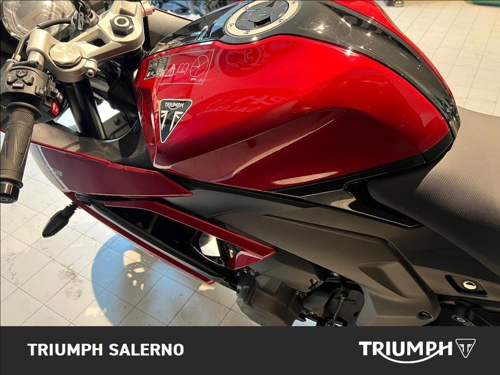 TRIUMPH Daytona 660 Abs