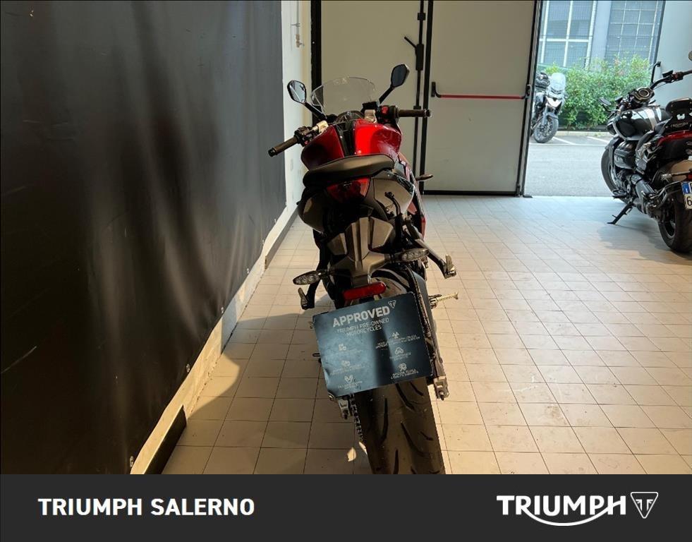 TRIUMPH Daytona 660 Abs