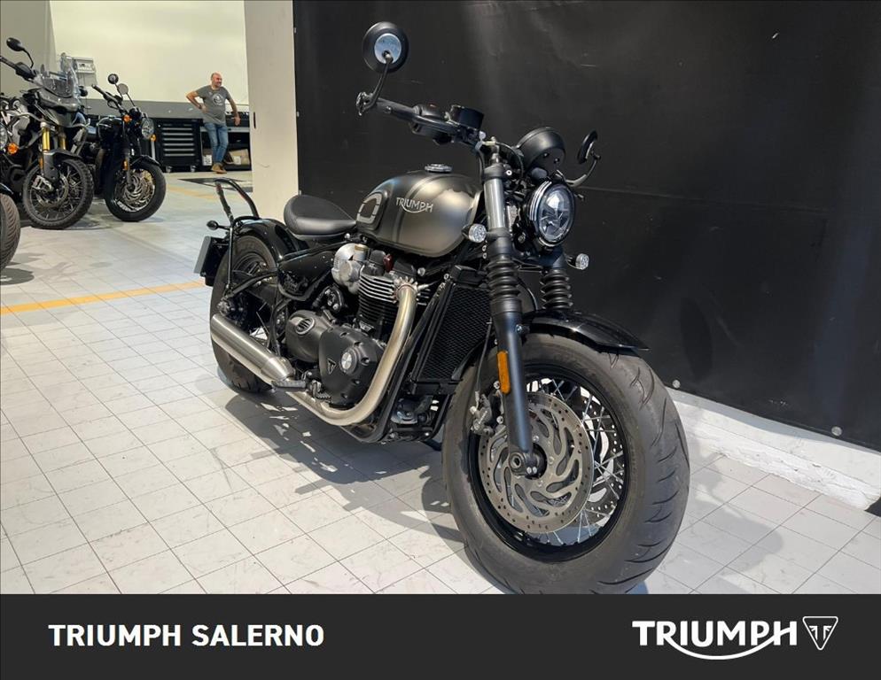 TRIUMPH Bonneville 1200 Bobber E5