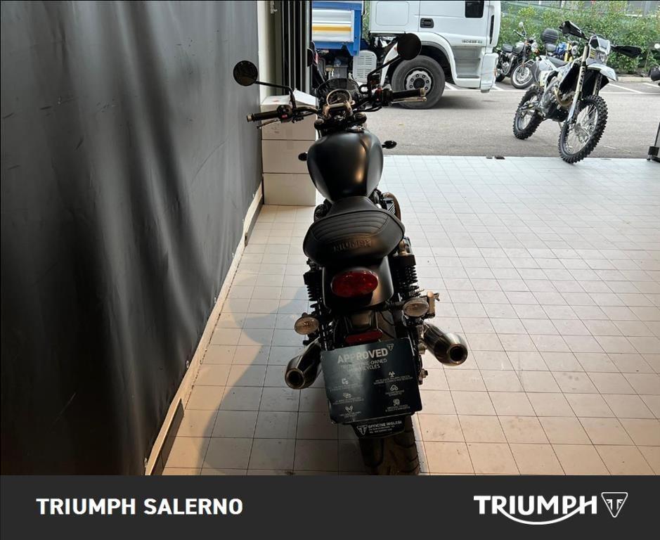 TRIUMPH Street Twin 900 