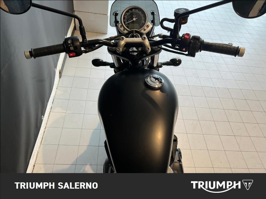 TRIUMPH Street Twin 900 