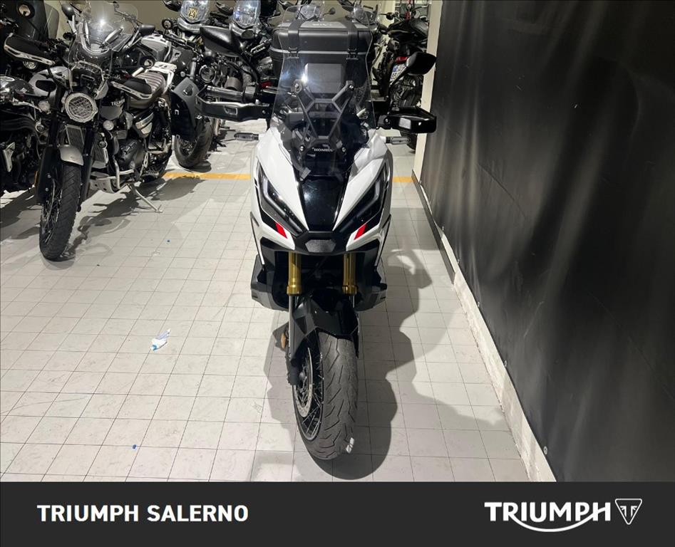HONDA X-ADV 750 DCT Abs