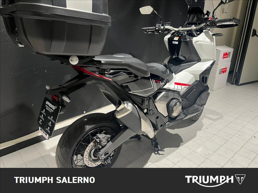 HONDA X-ADV 750 DCT Abs