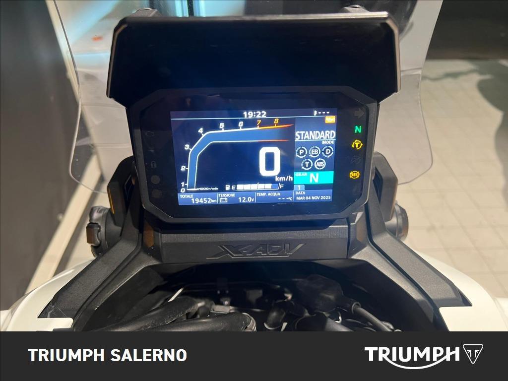 HONDA X-ADV 750 DCT Abs