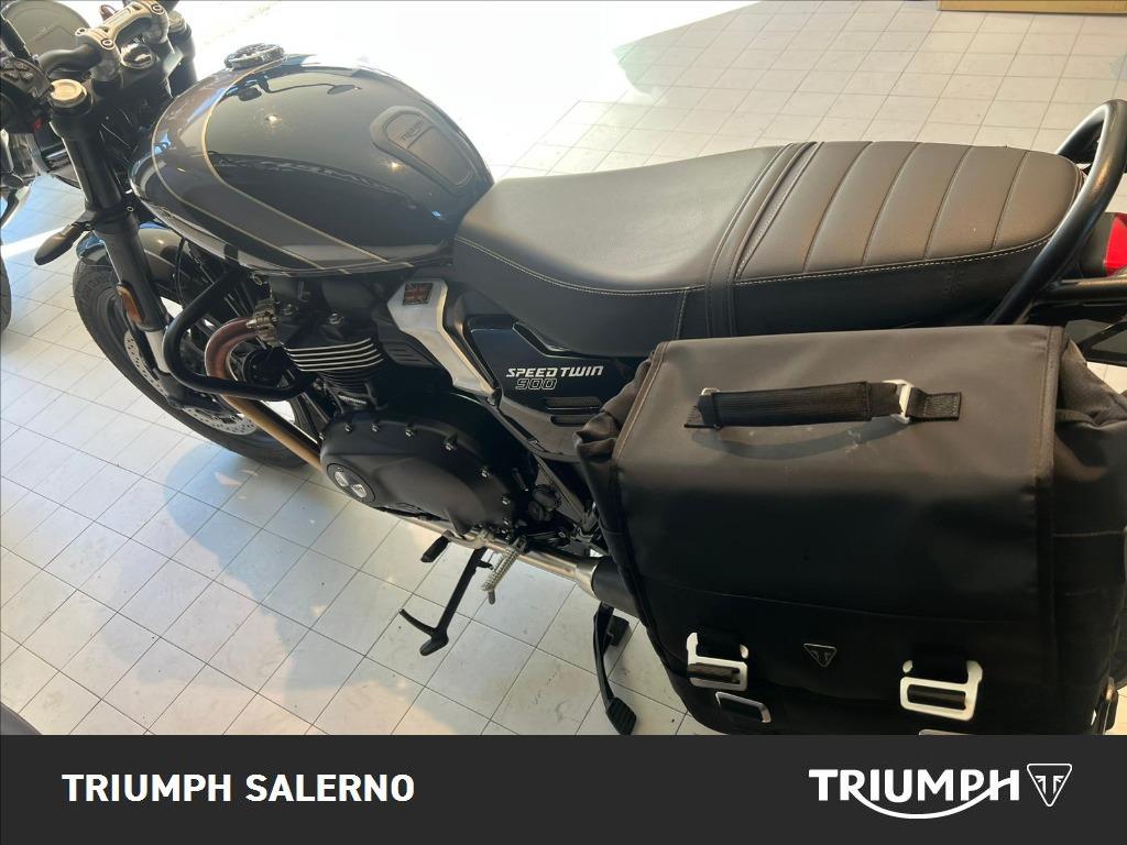 TRIUMPH Speed Twin 900 Phantom Black/Aurum Gold Abs