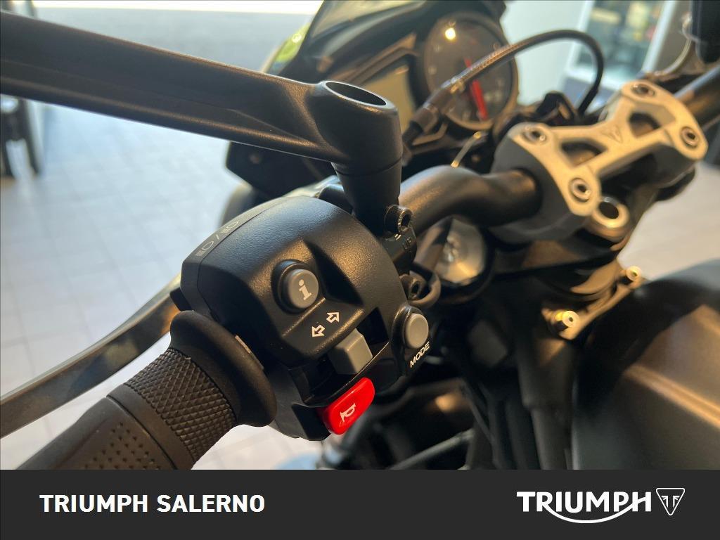 TRIUMPH Street Triple 765 R