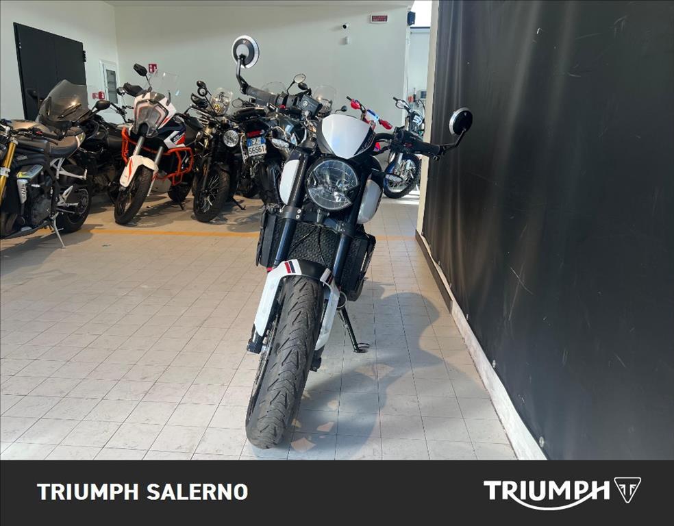 TRIUMPH Trident 660 Triple Tribute Abs