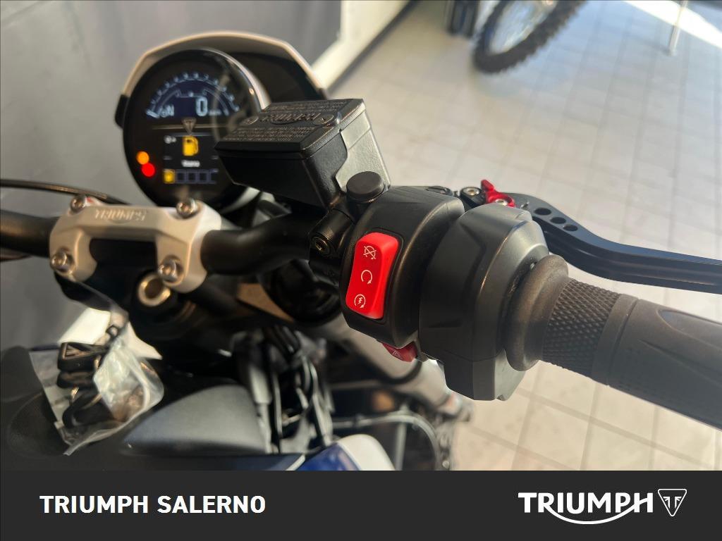 TRIUMPH Trident 660 Triple Tribute Abs