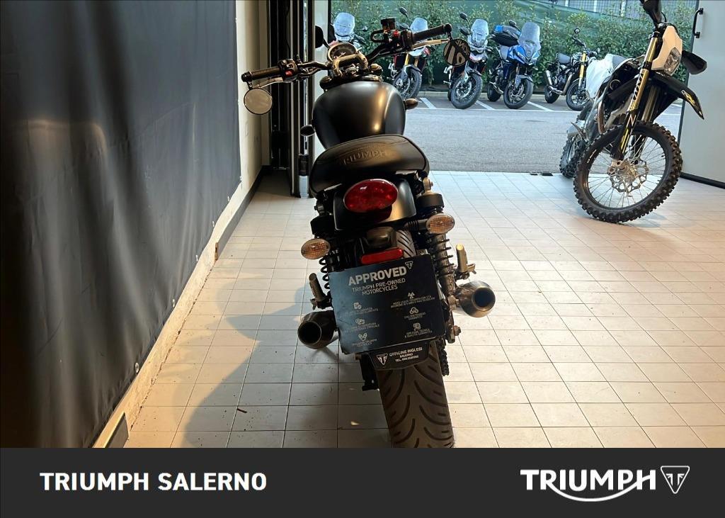 TRIUMPH Street Twin 900 