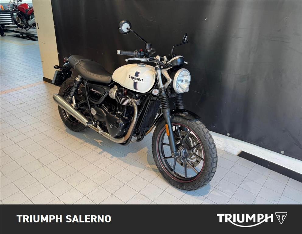 TRIUMPH Street Twin 900 