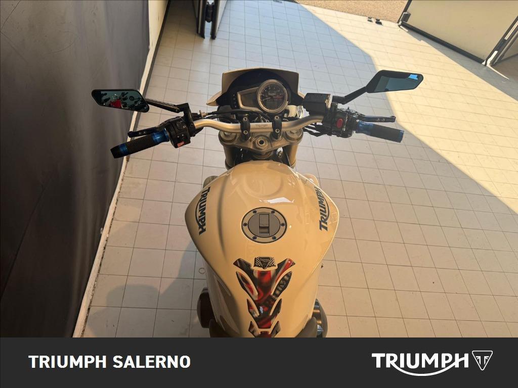 TRIUMPH Street Triple 675 