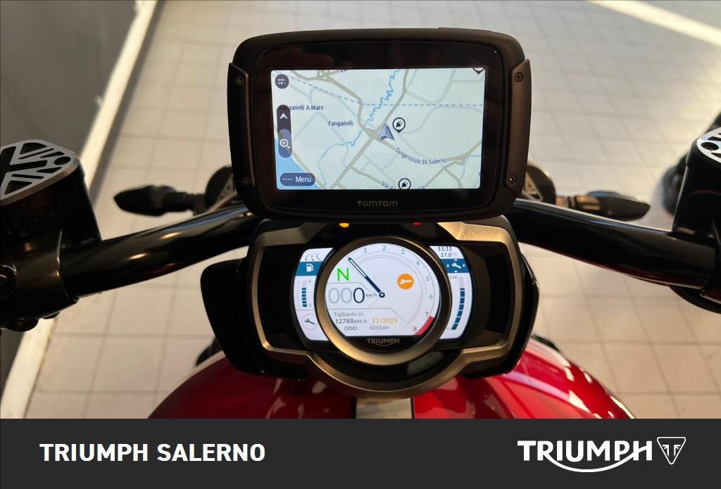 TRIUMPH Rocket III 2500 Storm R