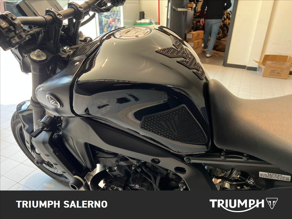 YAMAHA MT-09 890 Abs