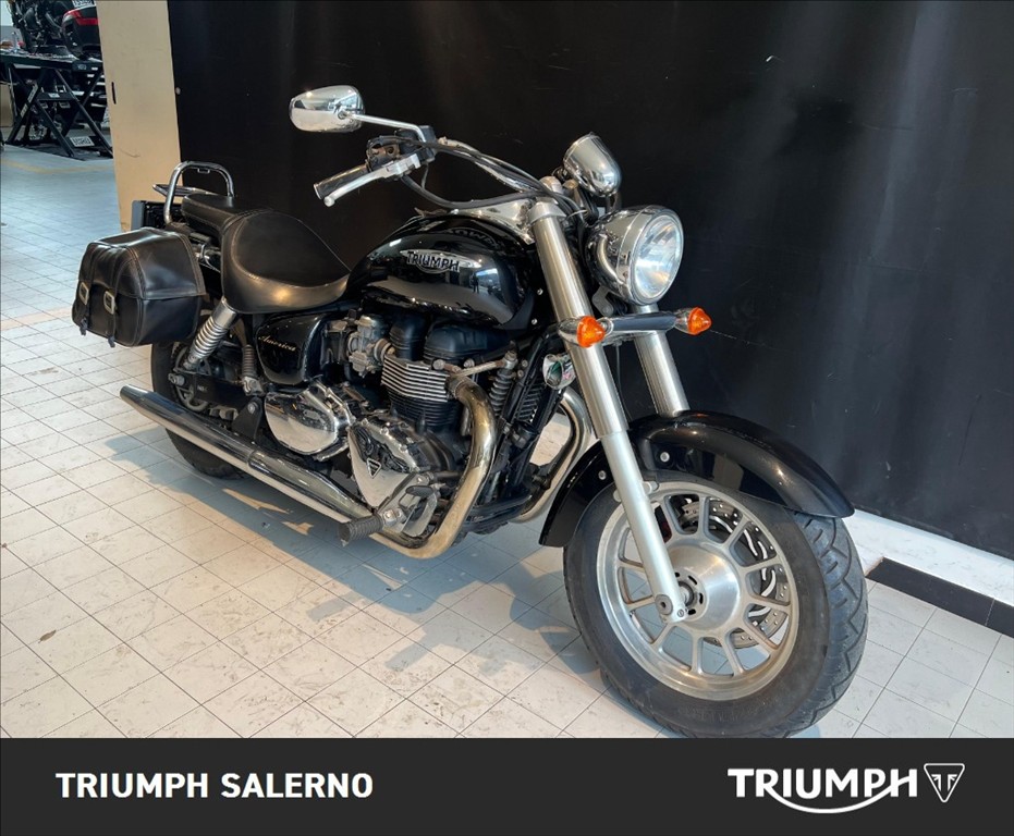 TRIUMPH America 865 