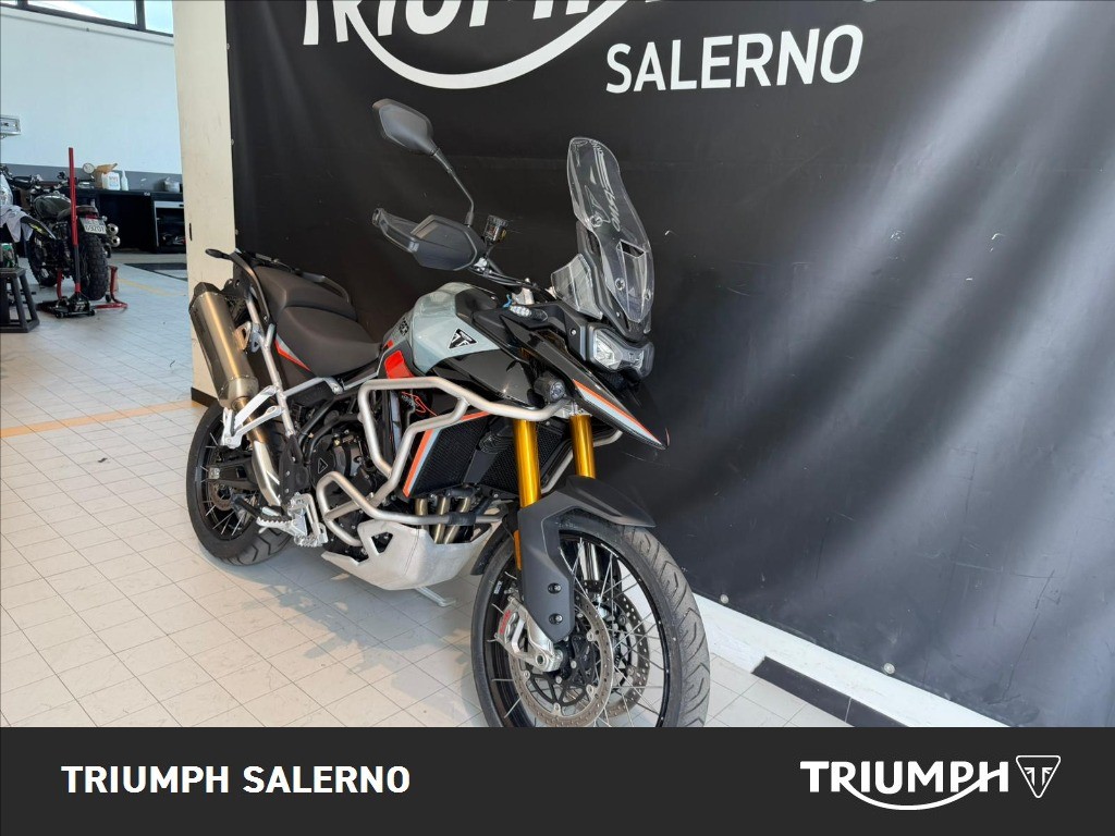 TRIUMPH Tiger 900 Desert Edition