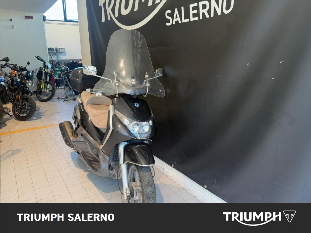 PIAGGIO Beverly Tourer 400 