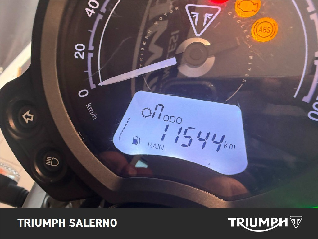 TRIUMPH Street Scrambler 900 