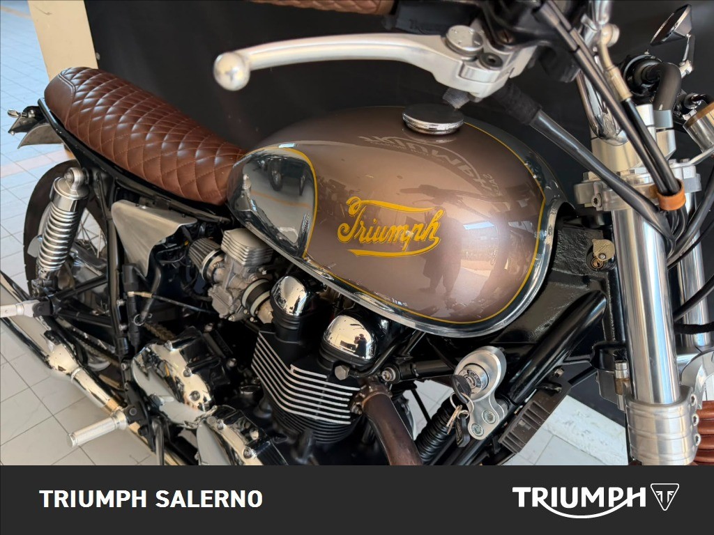 TRIUMPH Bonneville 865 