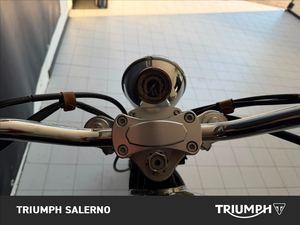 TRIUMPH Bonneville 865 