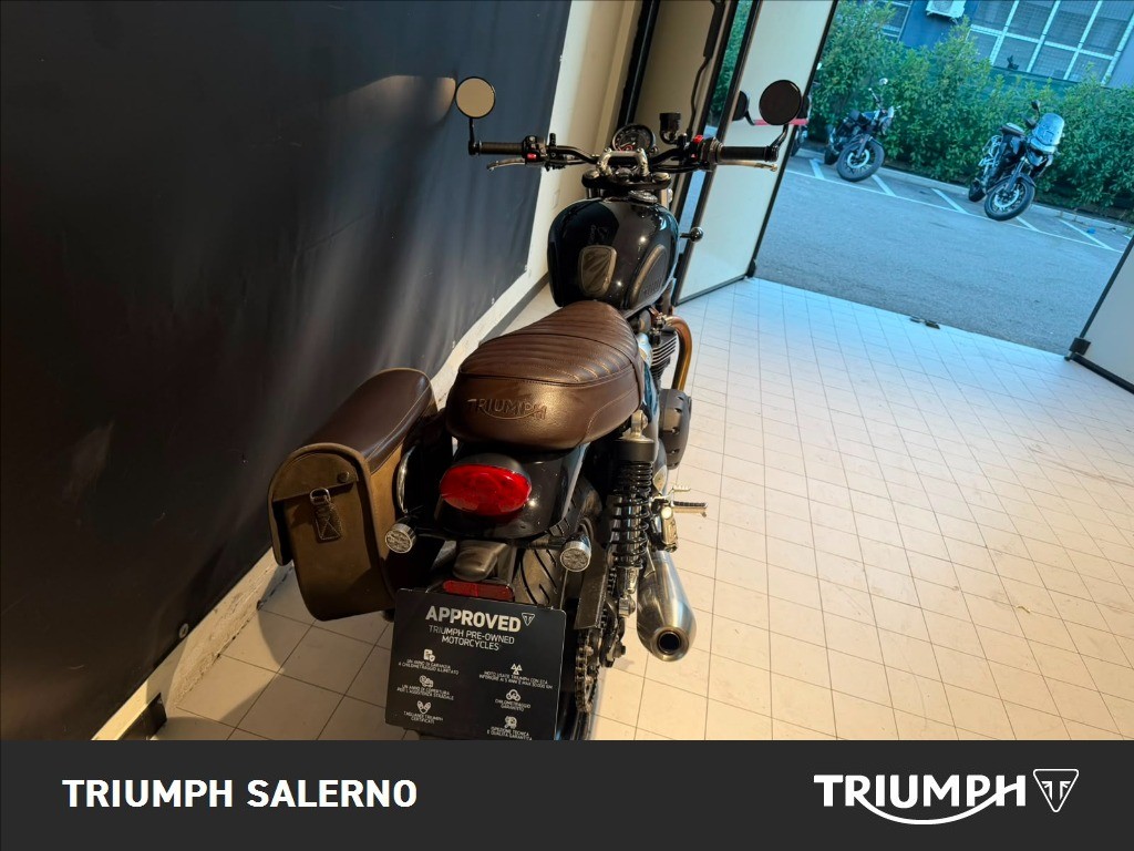 TRIUMPH Street Twin 900 